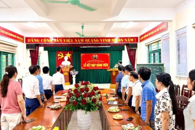 CHI BỘ TRƯỜNG THCS BẠCH THƯỢNG TỔ CHỨC LỄ KẾT NẠP ĐẢNG VIÊN